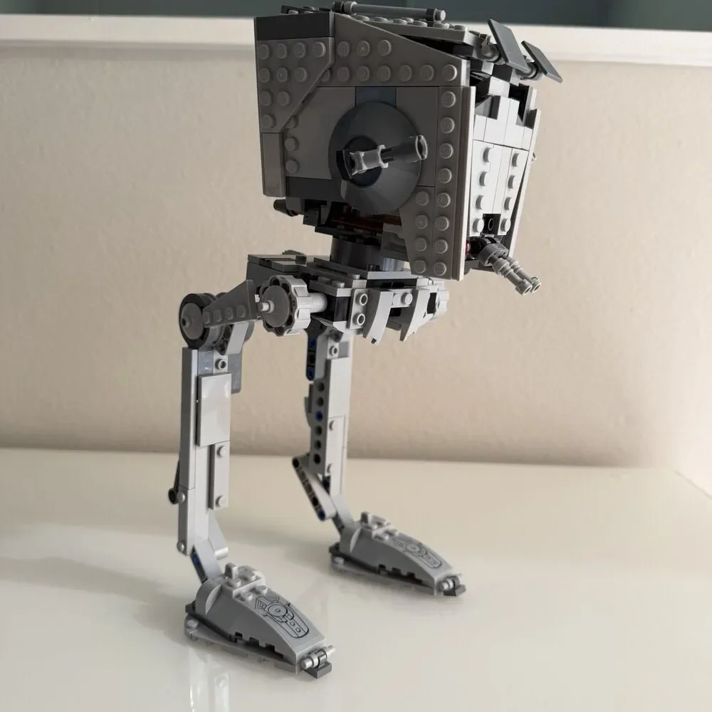 Lego Star Wars 2016 Rogue One AT-ST Walker 75153 Complete Retired Set